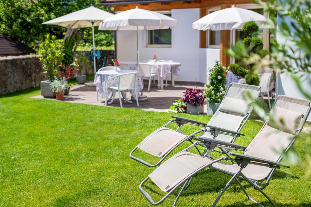 Haus Oberhofer Bed and Breakfast Cornaiano Exteriör bild