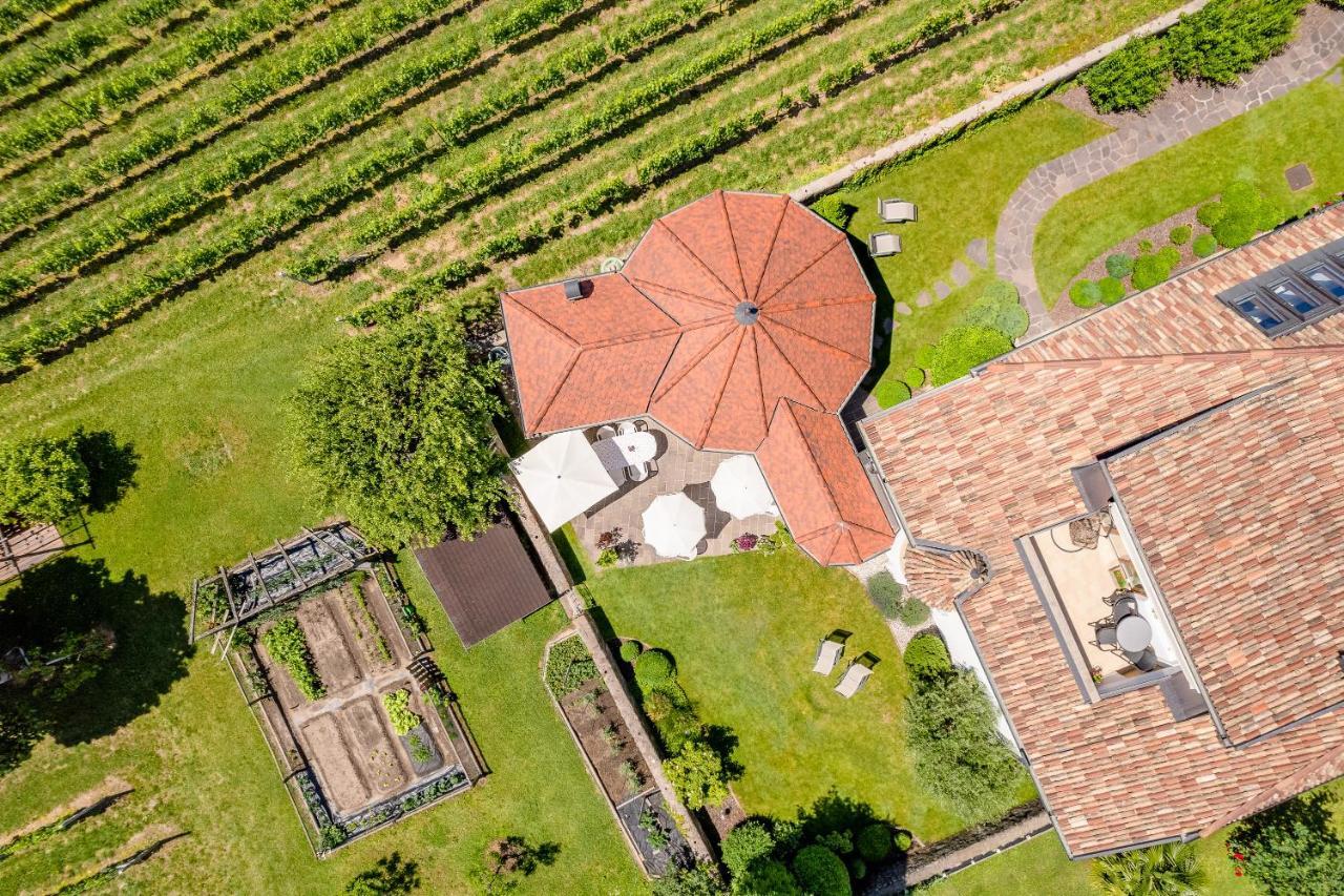 Haus Oberhofer Bed and Breakfast Cornaiano Exteriör bild