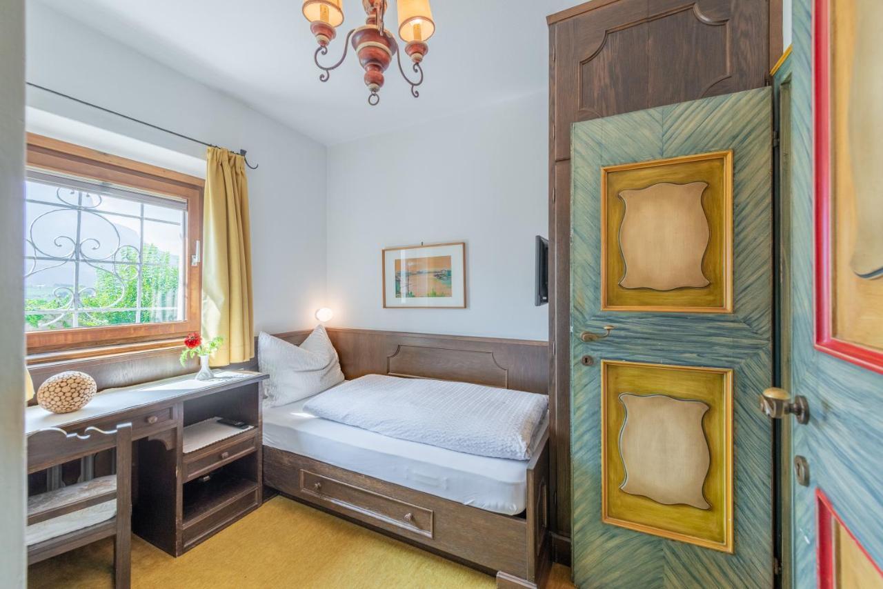 Haus Oberhofer Bed and Breakfast Cornaiano Rum bild
